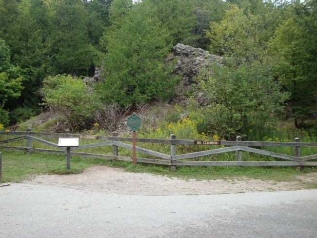 Distant view of marker and cave image. Click for full size.