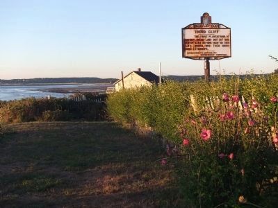 Wide View of Third Cliff Marker image. Click for full size.