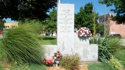 Vernon County War Memorial image. Click for full size.
