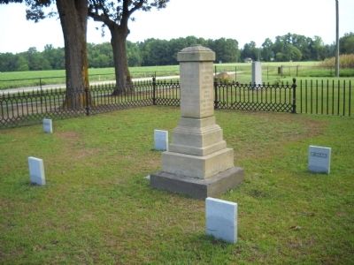 Monument on the Averasboro Battlefield image. Click for full size.