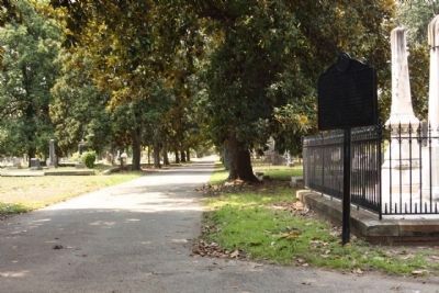 De L Aigle Brick Yard Marker at Magnolia Cemetery's DeLaigle Avenue (l) and 2nd Street image. Click for full size.