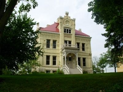 Washington County Courthouse Jail Building image. Click for full size.