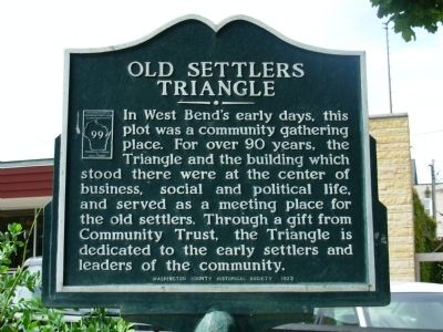 Old Settlers Triangle Marker image. Click for full size.