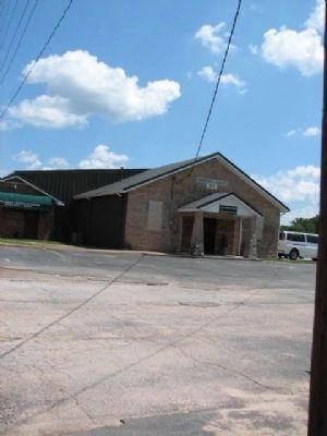 Lone Cedar Church of Christ (older building) image. Click for full size.