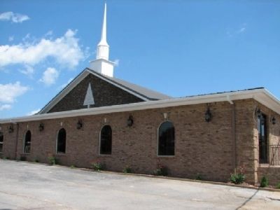 Lone Cedar Church of Christ (newer Building) image. Click for full size.