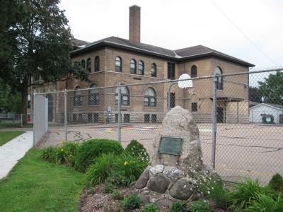 Smith Elementary School and Marker image. Click for full size.