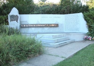 Jefferson County (Kentucky) Korean War Memorial image. Click for full size.