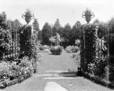 Chatham's classical sculpture image. Click for full size.