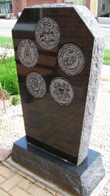Amanda Veterans Memorial [Back] image. Click for full size.