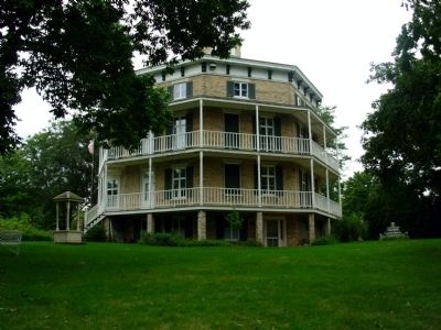 Rear of Octagon House. image. Click for full size.