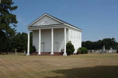 Lynchburg Presbyterian Church and Cemetery east side view image. Click for full size.