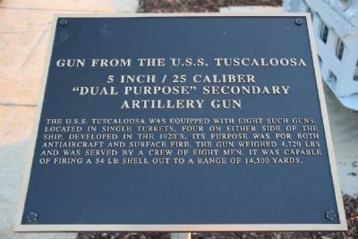 Gun from the U.S.S. Tuscaloosa Marker image. Click for full size.