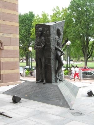 Amistad Memorial image. Click for full size.