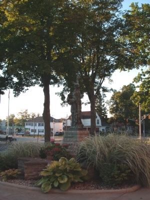 Obverse Side - - Statue of Liberty - - East Side of Courthouse image. Click for full size.