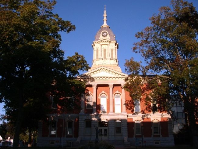 Sun Rise - - East Side - Marshall County Courthouse image. Click for full size.