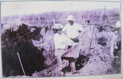 Closeup of Photo on History of Archaeological Investigations Marker image. Click for full size.