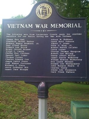 Vietnam War Memorial Marker image. Click for full size.