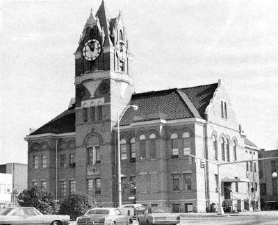 Third Anderson County Courthouse<br>Courthouse Square image. Click for full size.