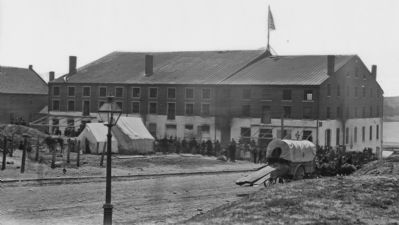 Libby Prison, 1865 image. Click for full size.