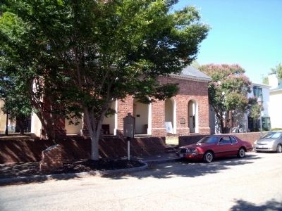 Old Isle of Wight Courthouse. Click for full size. Old Isle of Wight Courthouse image. Click for full size.