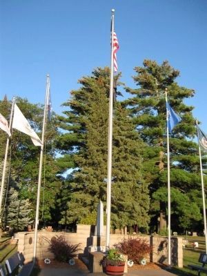 Veterans Memorial image. Click for full size.