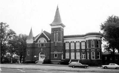 First Baptist Church of Anderson<br>Before the 1976 Remodelling image. Click for full size.
