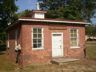 Front view of Old School House image. Click for full size.