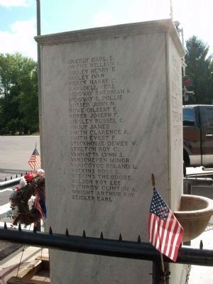 West Side - - World War I Veterans Memorial Marker image. Click for full size.