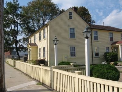 George Peabody House Museum. Click for full size. George Peabody House Museum image. Click for full size.