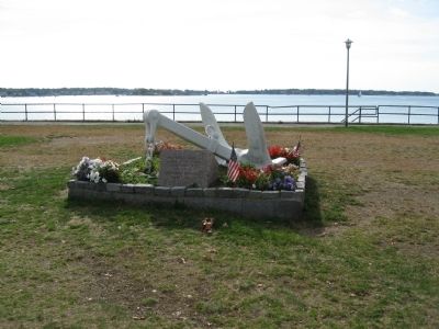 Gloucester World War II Merchant Marine Monument image. Click for full size.