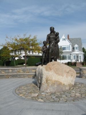 Gloucester Fishermen's Wives Memorial. Click for full size. Gloucester Fishermen's Wives Memorial image. Click for full size.