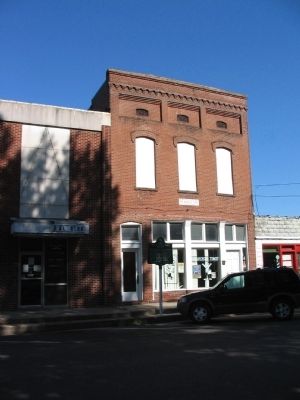 The Osceola Times Building and Marker image. Click for full size.
