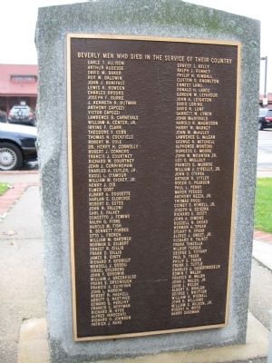 Beverly World War II Memorial image. Click for full size.