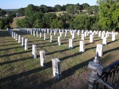 Civil War gravesites image. Click for full size.