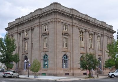 Old Post Office and Courthouse image. Click for full size.