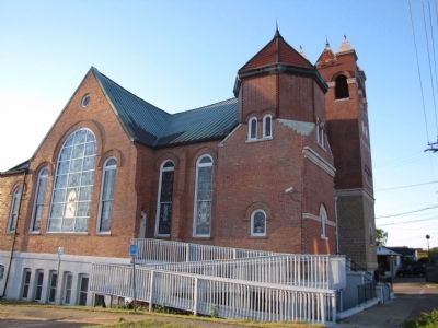 First Baptist Church (Brick-A-Day Church) image. Click for full size.