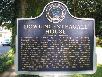 Dowling - Steagall House Marker image. Click for full size.