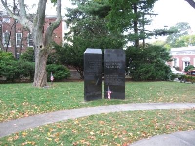 Marblehead Vietnam Veterans Memorial image. Click for full size.