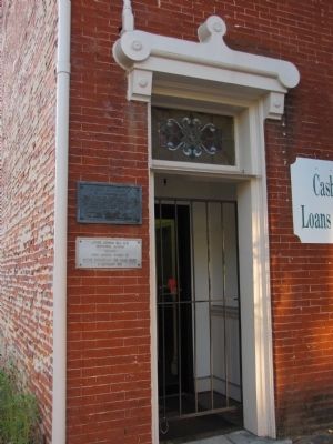 Office of Dr. Luther Leonidas Hill / Office Site of Dr. J. Marion Sims Marker image. Click for full size.