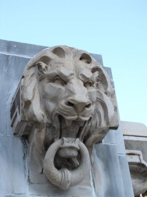 Decorative Lions Heads Marker image. Click for full size.