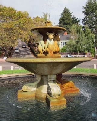 The Circle Fountain - 1911/1996 image. Click for full size.