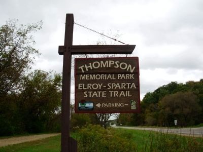 Entrance sign to Thompson Memorial Park image. Click for full size.