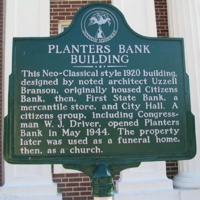 Planters Bank Building Marker. Click for full size. Planters Bank Building Marker image. Click for full size.