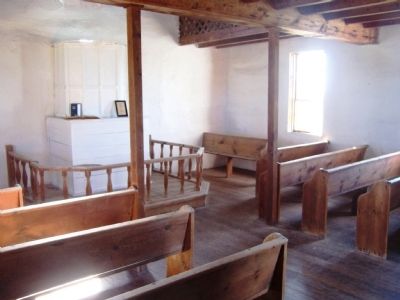 Hauge Log Church interior image. Click for full size.