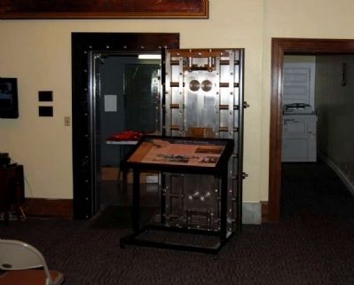 Old Bank Building Interior Marker and Bank Vault image. Click for full size.