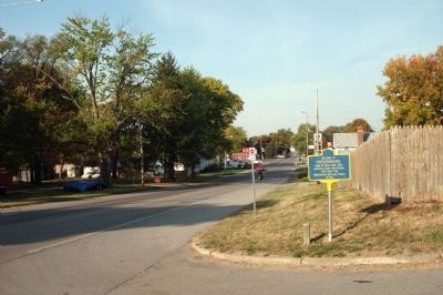Looking West - - Veedersburg Marker. Click for full size. Looking West - - Veedersburg Marker image. Click for full size.