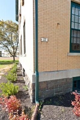 Fort Hancock Barracks 22 Building Tag image. Click for full size.