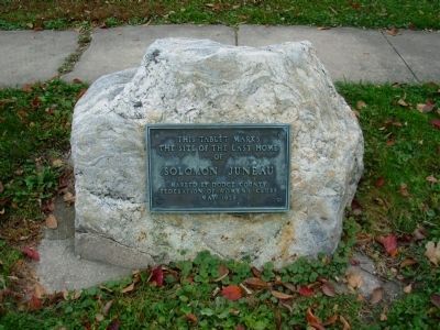 Stone With Plaque image. Click for full size.