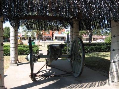 Val Verde Battery Field Gun image. Click for full size.