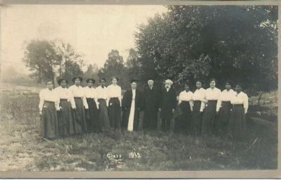 Ingleside Seminary class of 1912 image. Click for full size.